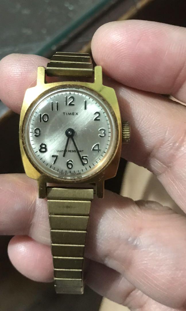 Timex vintage womens 2025 watch