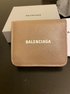 （分類：）位於 。 由 crazy_shopper123 提交（商品編號 1081367395，圖片 1）。簡介： 。
