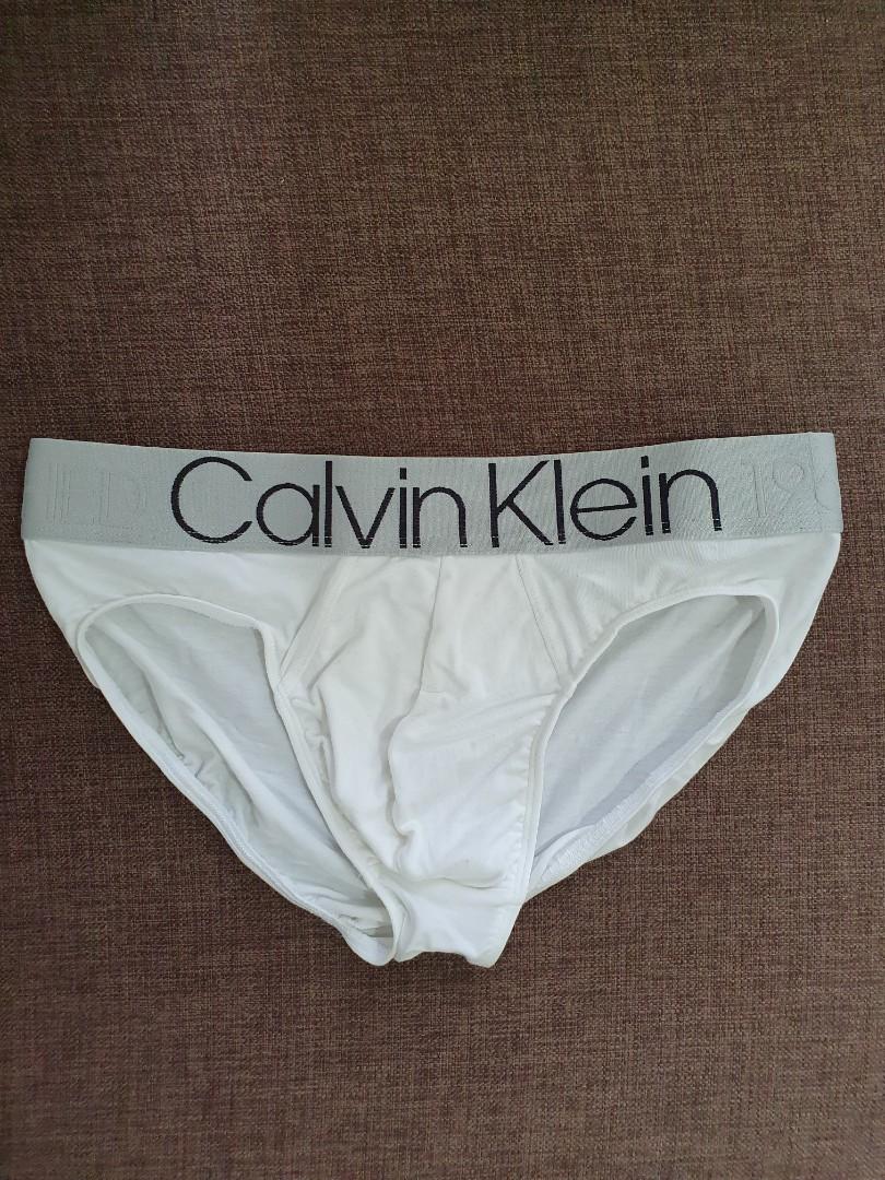 Calvin Klein Men Evolution Hip Brief - White - S, Men's Fashion, Bottoms,  New Underwear on Carousell