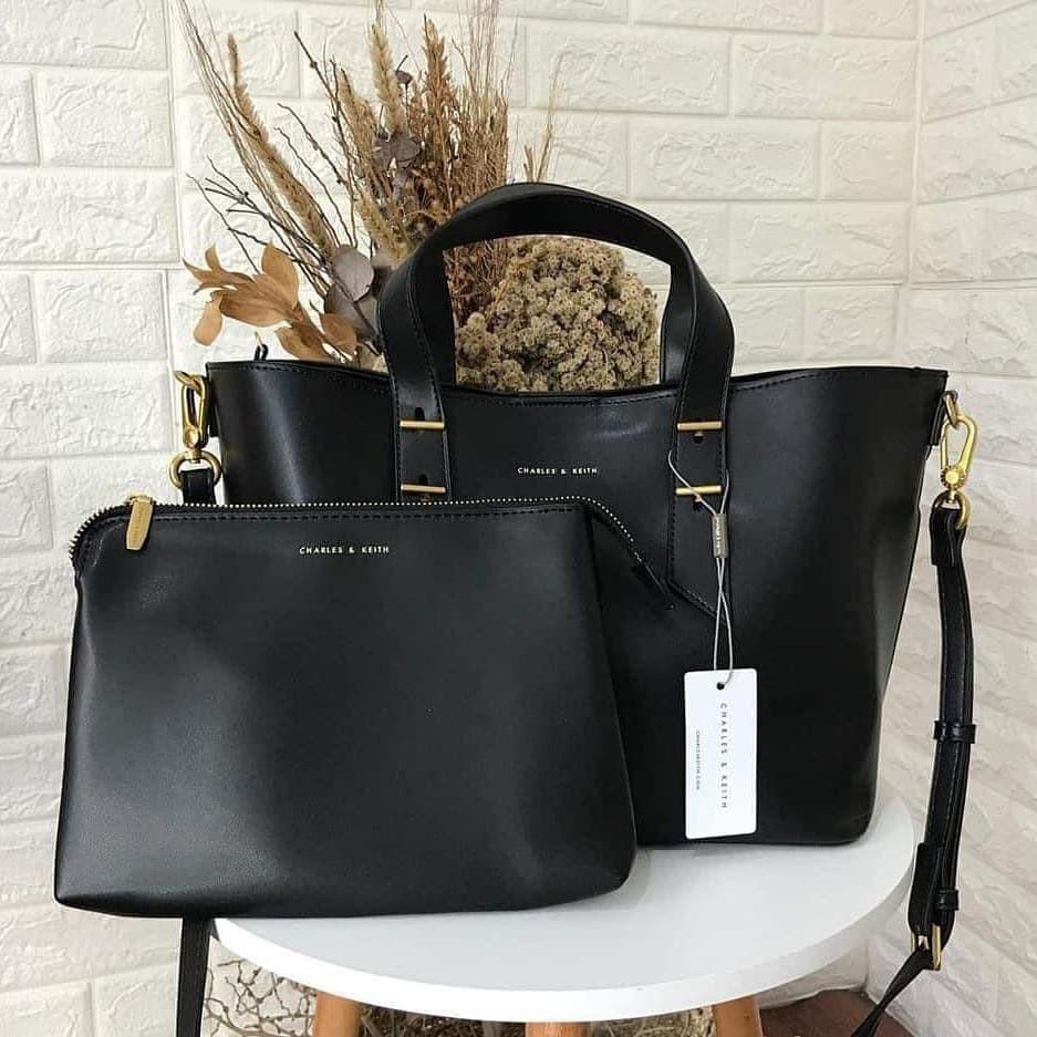 Double handle best sale slouchy bag