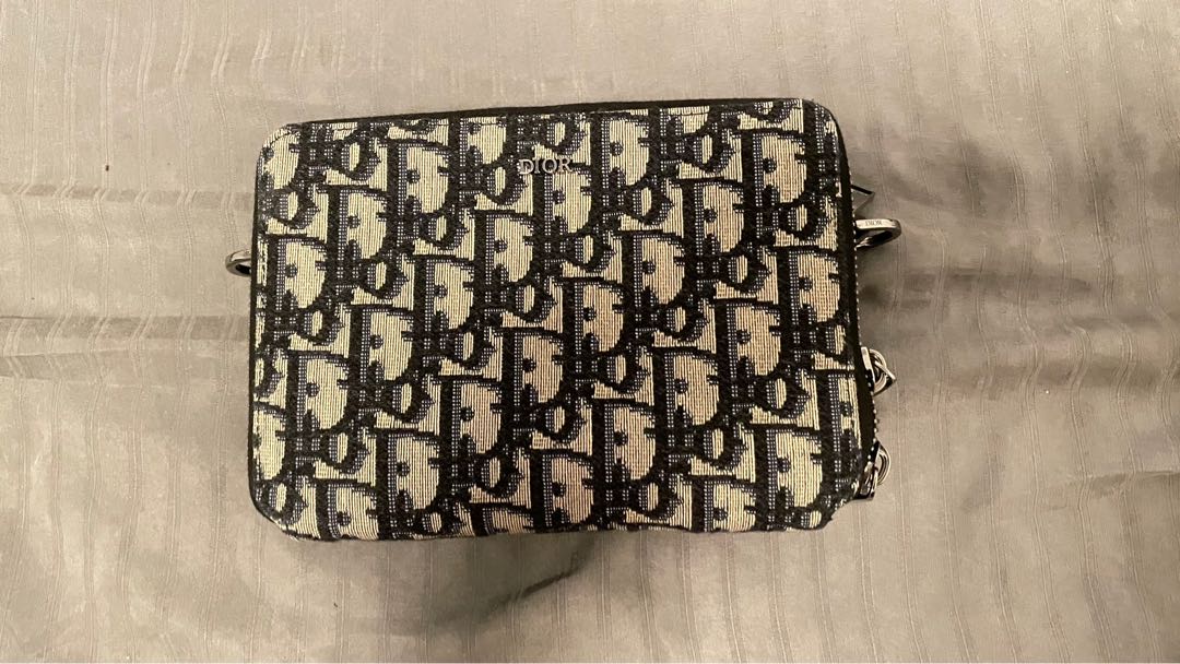 dior mens pouch with shoulder strap