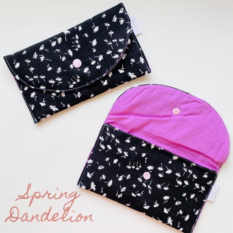 Floral Cushioned Snap Pouches (Category: Purses & Pouches) located in Rizal. Submitted by decluttercornerph (Listing ID 1081236624, Image 3). Description: Daily cushioned snap pouches now available! Shop these pretty pouches for only Php 80.00 each. Don’t panic, it’s washable! ❤️ *Product details Measurement: 20 x 12 cm Fabric: Cotton woven & poplin with snap button closure & cushion.