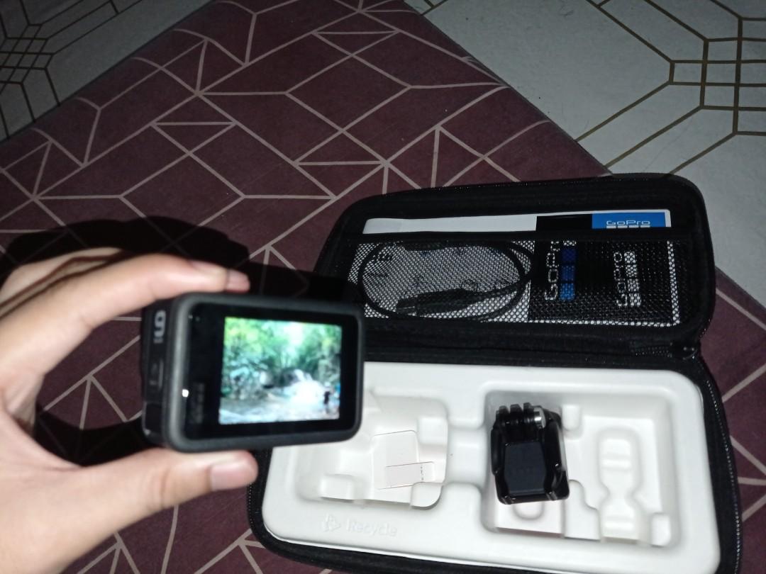 Gopro Hero 9 black (Category: Cameras) located in Manila. Submitted by imgiboy (Listing ID 1081359321, Image 1). Description: used but not overused 3x ko lang nagamit. accessories and receipt will be included 09429889860.