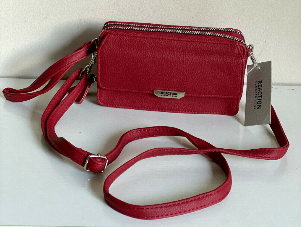 Kenneth cole reaction red purse clearance