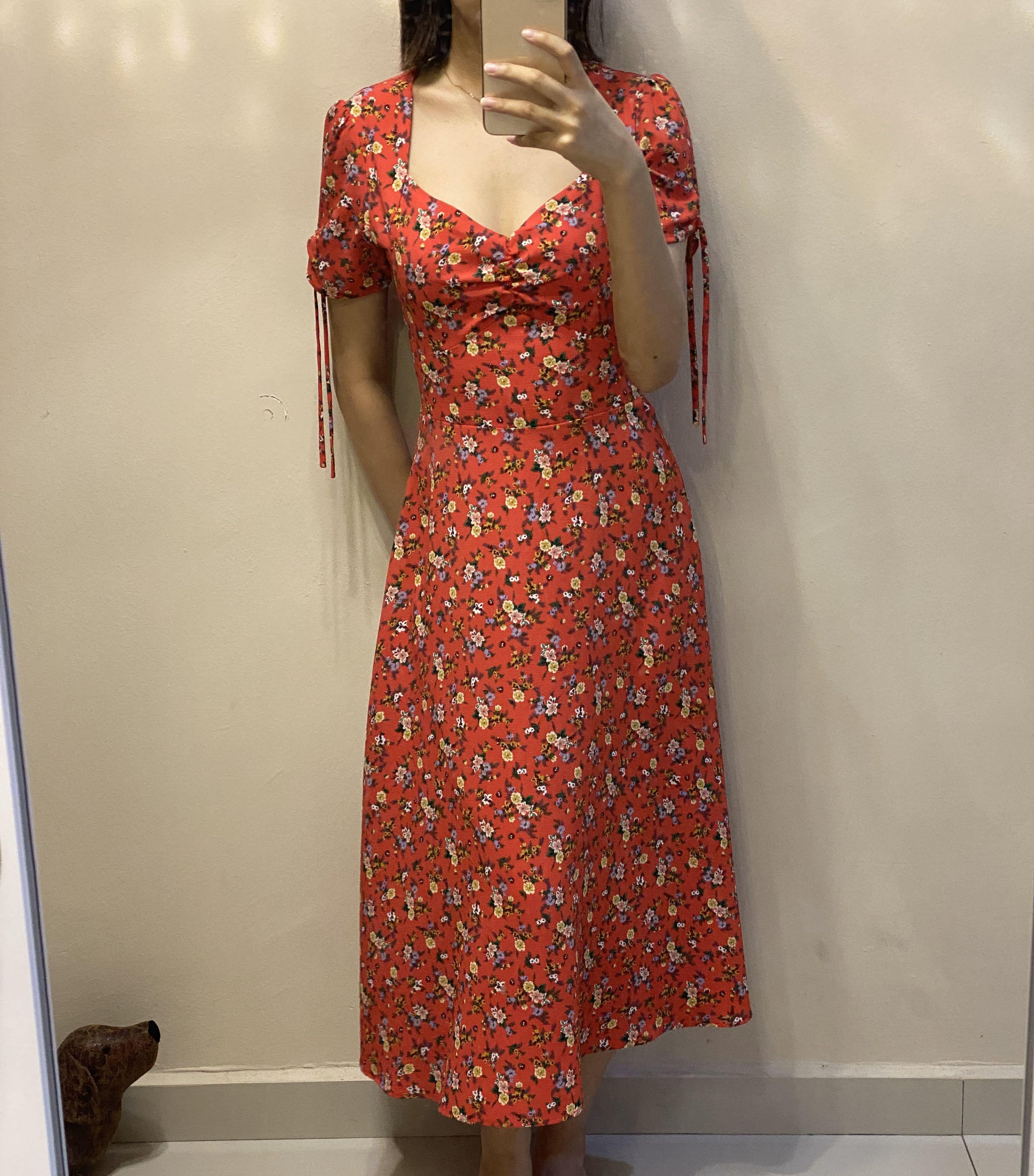 Miss selfridge red floral dress clearance