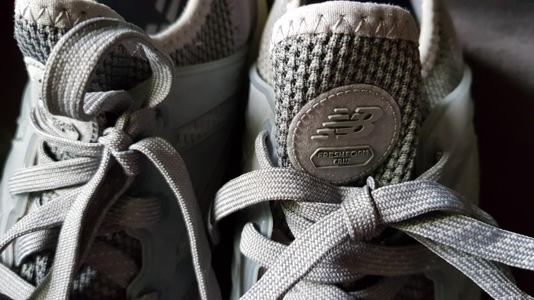 New Balance Men s Cruz v1 Fresh Foam Running Shoe MCRUZRG2 Gray White 8.5 US