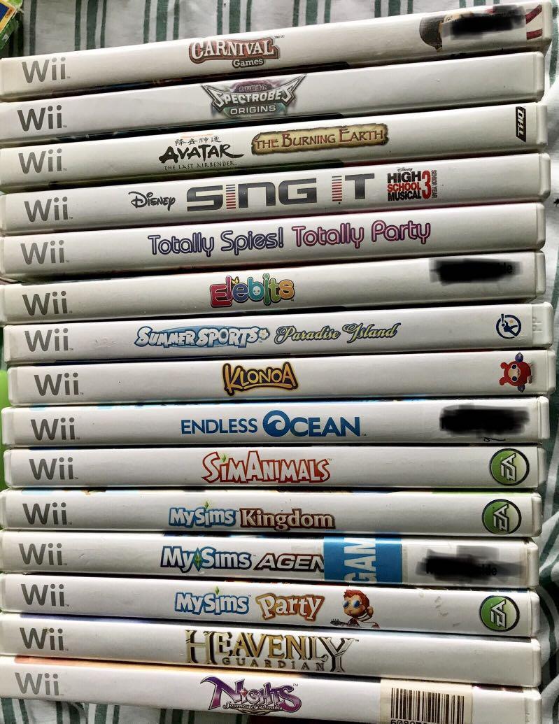 Nintendo Wii games with case and manual for sale. Prices in