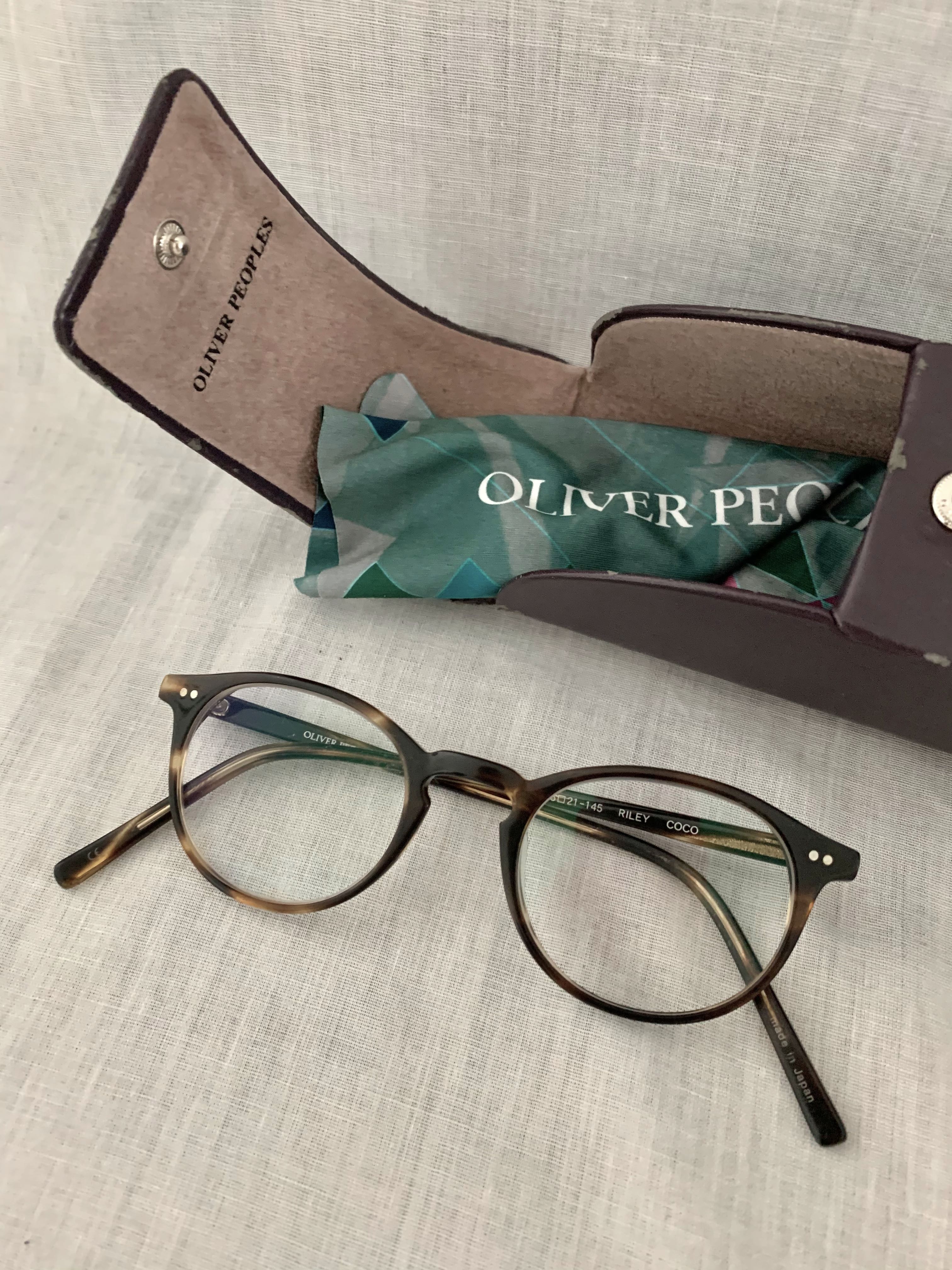 Oliver Peoples Riley Cocobolo Prescription Glasses Frame, Women's Fashion,  Watches & Accessories, Sunglasses & Eyewear on Carousell