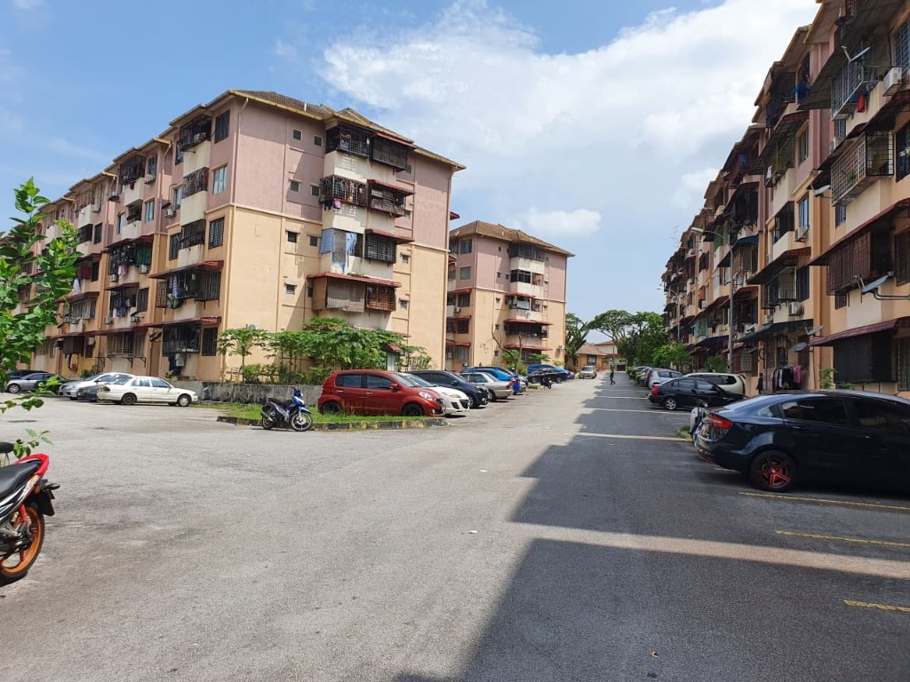 Pangsapuri Putra Impian Seri Kembangan Property For Sale On Carousell