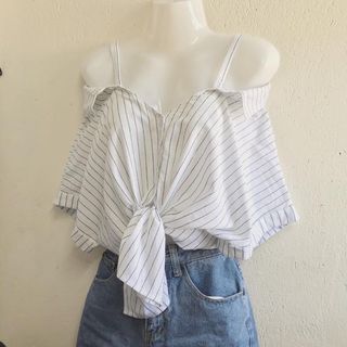 (Category: ) located in . Submitted by ladybloomluxe (Listing ID 1081222505, Image 1). Description: .