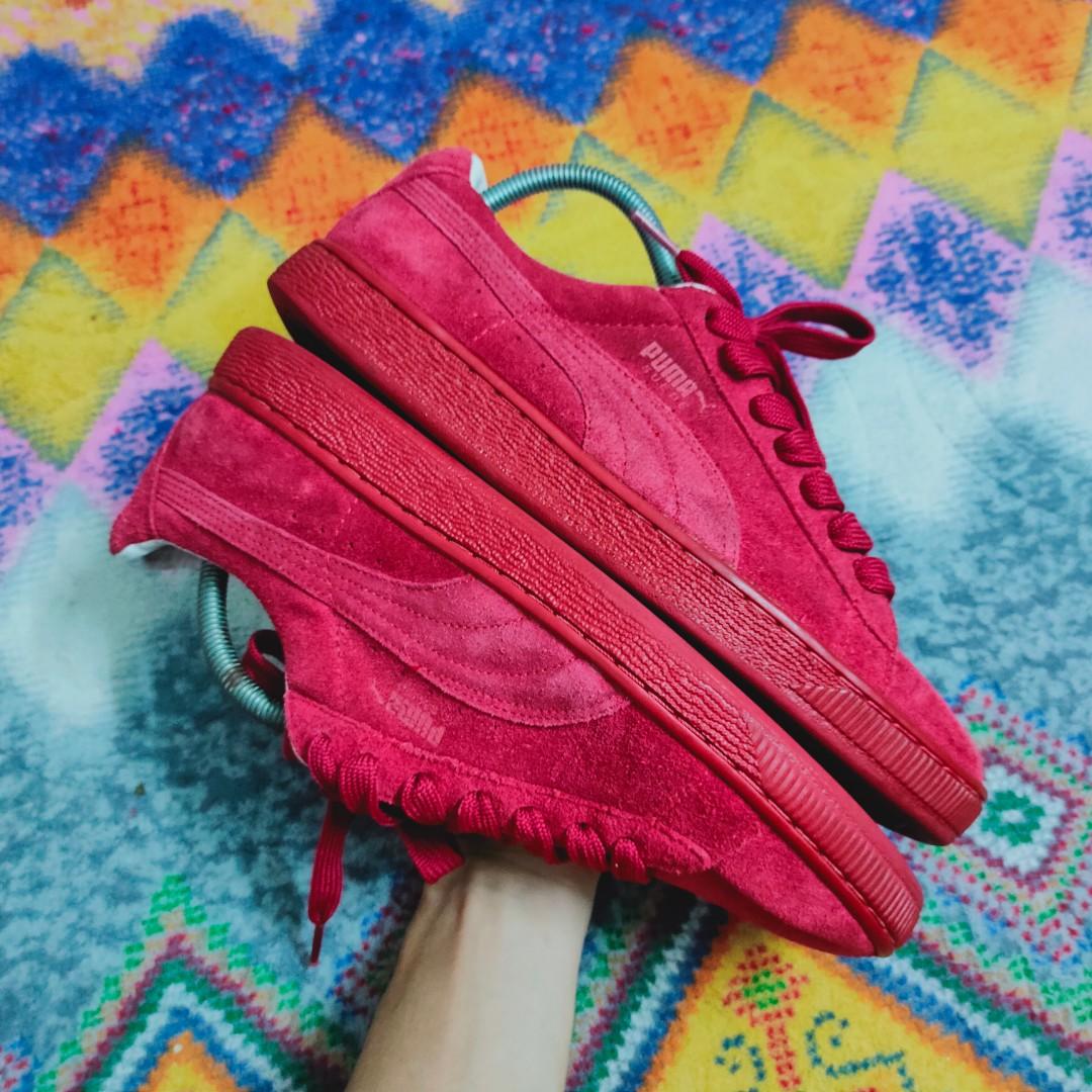 PUMA SUEDE TRIPLE RED Men s Fashion Footwear Sneakers on