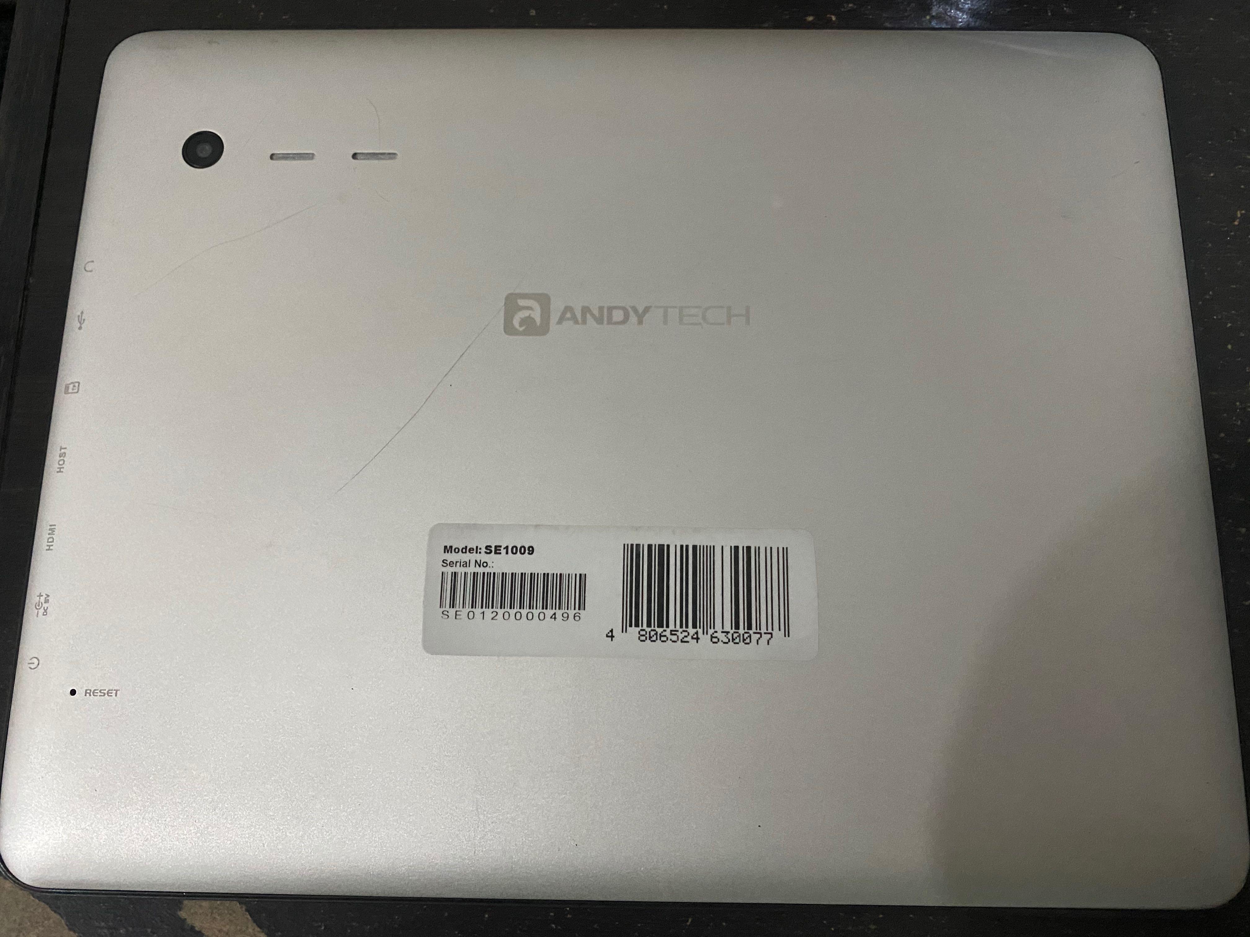 *SELLING AS DEFECTIVE* ANDYTECH TABLET (Category: Android) located in Manila. Submitted by daaaaaaan_ (Listing ID 1081252063, Image 1). Description: Defect: Not Opening Payment Methods: Gcash, COD.