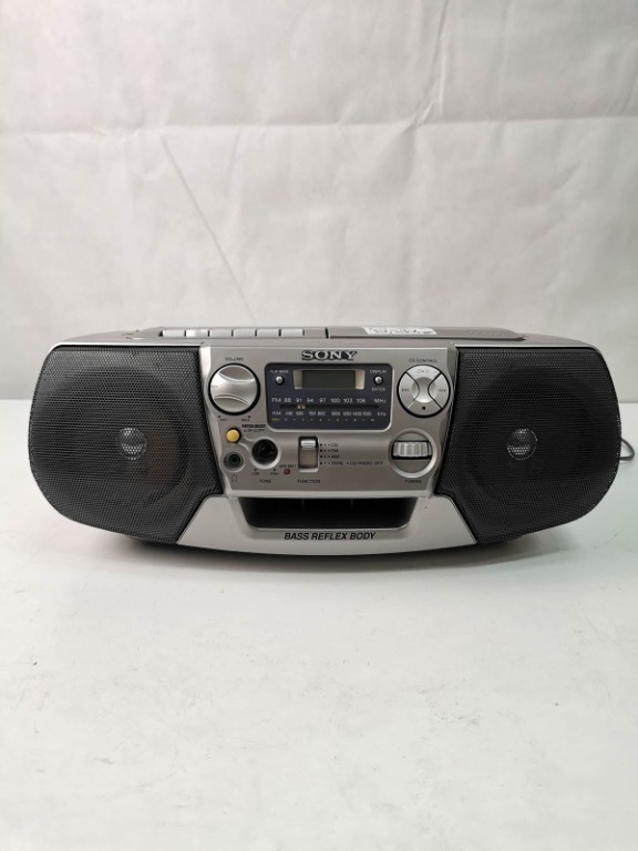 SONY CFDV27 CD Radio CassetteCorder, Audio, Portable Music Players on