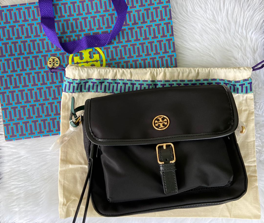 Tory Burch Perry Nylon Crossbody Bag, Women's Fashion, Bags & Wallets