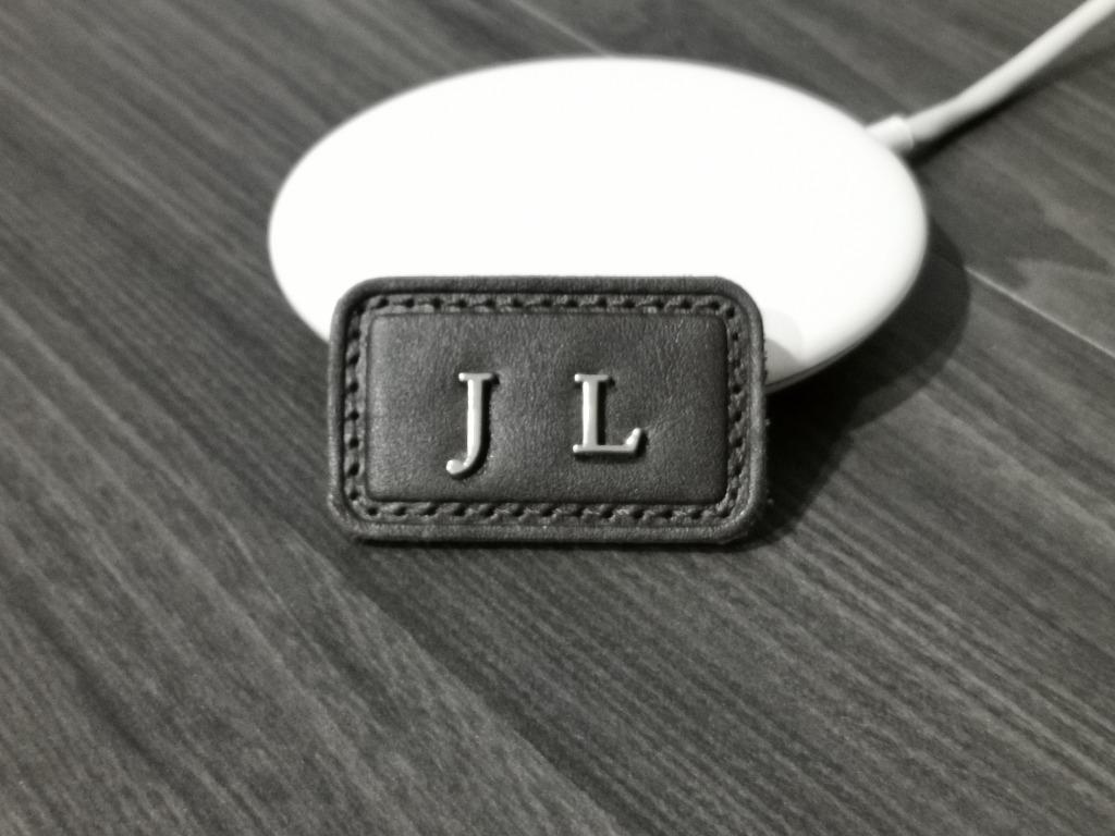 Tumi 2025 monogram tag
