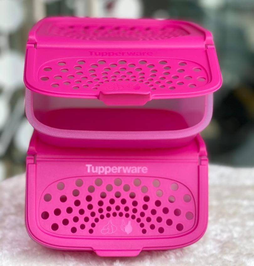 Tupperware Garlic keeper, Furniture & Home Living, Kitchenware & Tableware, Food Organisation
