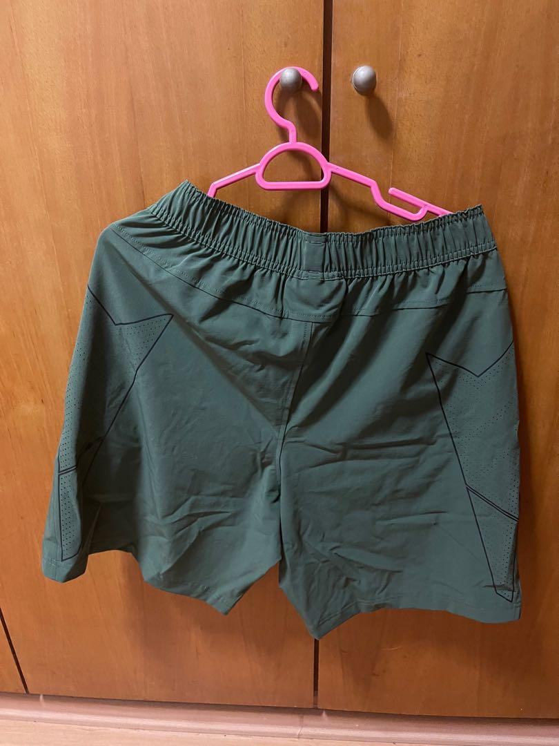 Ua storm vortex shorts top