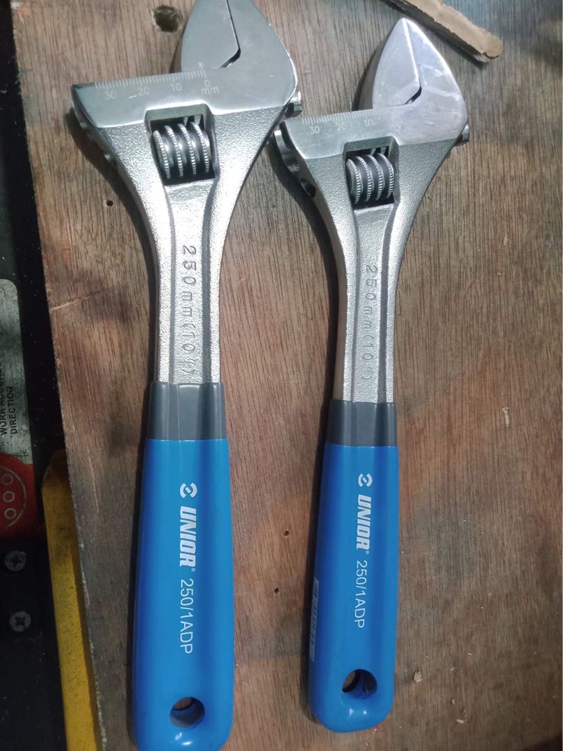 Unior Adjustable Wrench 250, Furniture & Home Living, Home Improvement