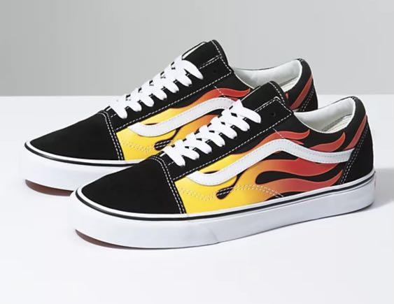 Vans Old Skool (Category: Sneakers) located in Singapore. Submitted by shinmighty (Listing ID 1081370708, Image 1). Description: Vans Old Skool Flame Size EU 38 | US MEN 6 WOMEN 7 | UK 5 BRAND NEW SNEAKERS Authentic! Selling bc it’s a gift and it doesn’t fit me Meet up preferred and location can be discussed .