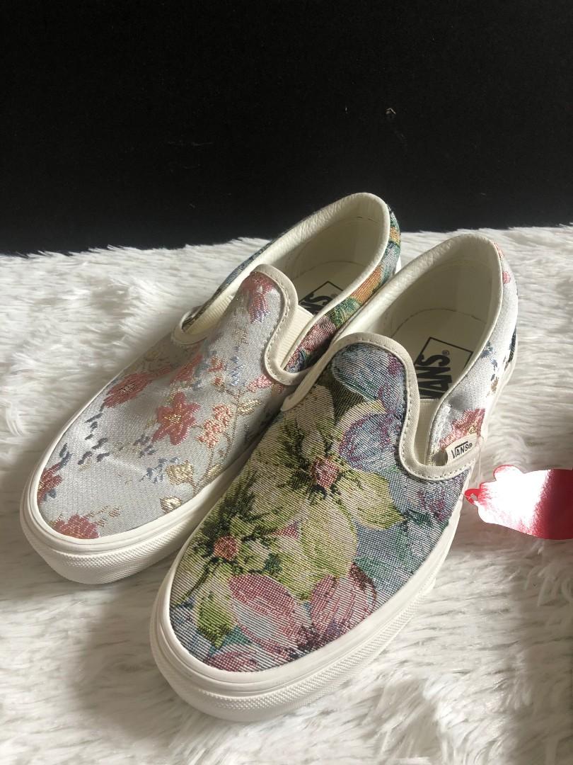 Vans tapestry slip on online