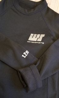 （分類：）位於 。 由 szeforcat 提交（商品編號 1081319690，圖片 1）。簡介： 。