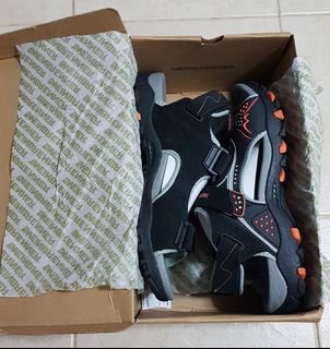 (Category: ) located in . Submitted by Chrisy2808 (Listing ID 1081273353, Image 1). Description: .