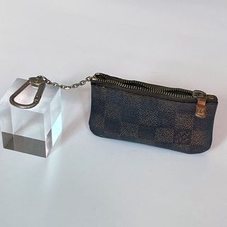 （分類：）位於 。 由 messyegg83 提交（商品編號 1081425375，圖片 1）。簡介： 。