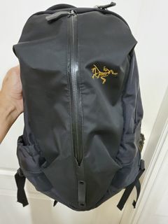 （分類：）位於 。 由 j.0306 提交（商品編號 1081538876，圖片 1）。簡介： 。
