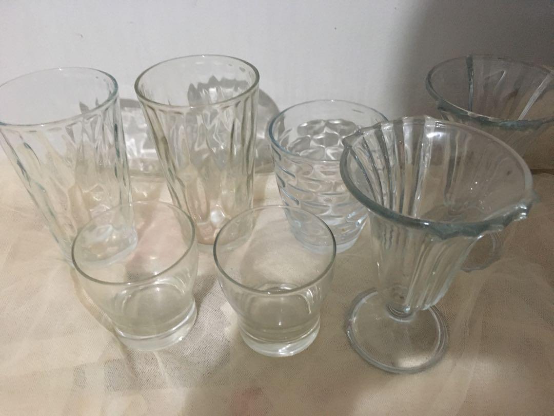 Assorted Glass Cups ( LOT ) (Category: Other Kitchenware & Tableware) located in Taguig. Submitted by frank63studio (Listing ID 1081494435, Image 1). Description: Assorted Glass Cups 7pcs for 300php all in good condition only 1 cup (ice cream cup has small chipped edge due to storage) RFs: Decluttering .