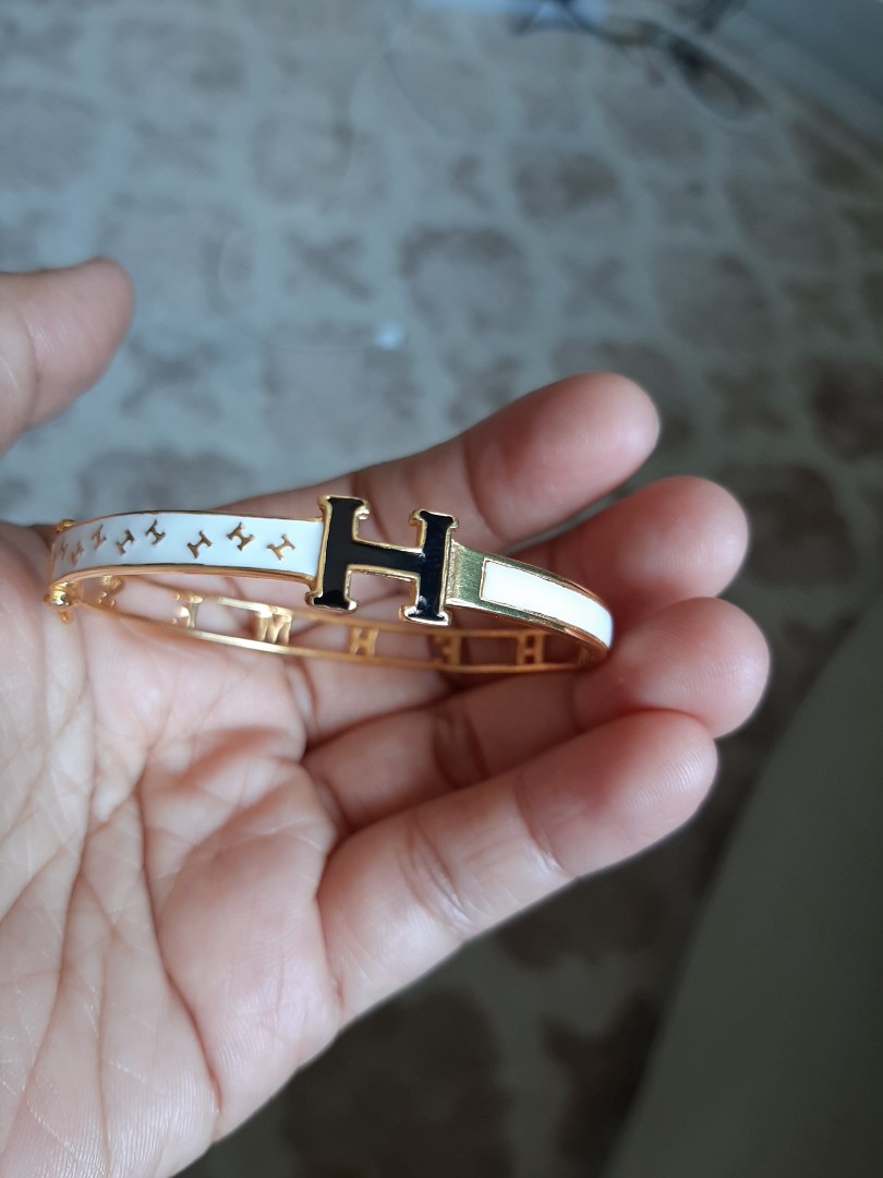 Bangle hermes 916 store