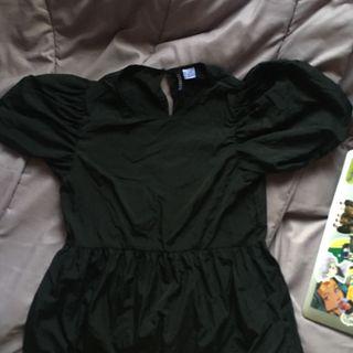 Black puffy shoulder dress H&m