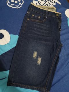 (Category: ) located in . Submitted by joojoo520 (Listing ID 1081554306, Image 1). Description: .