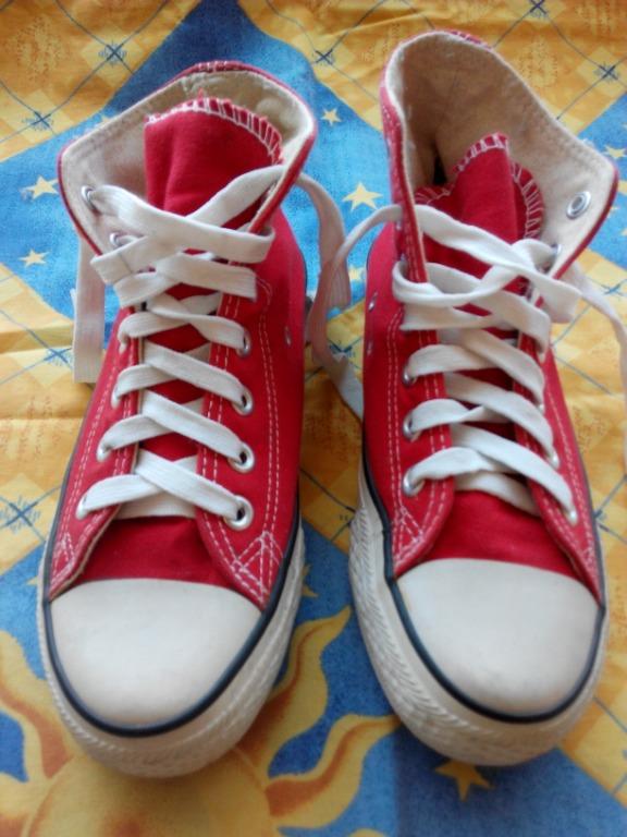 Red colour clearance high ankle shoes