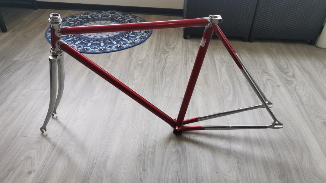 Columbus best sale thron frame