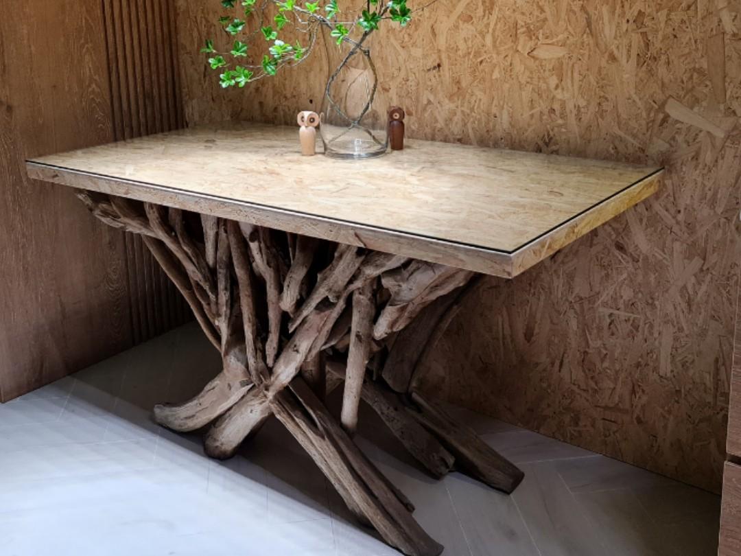 Tree trunk outlet console table