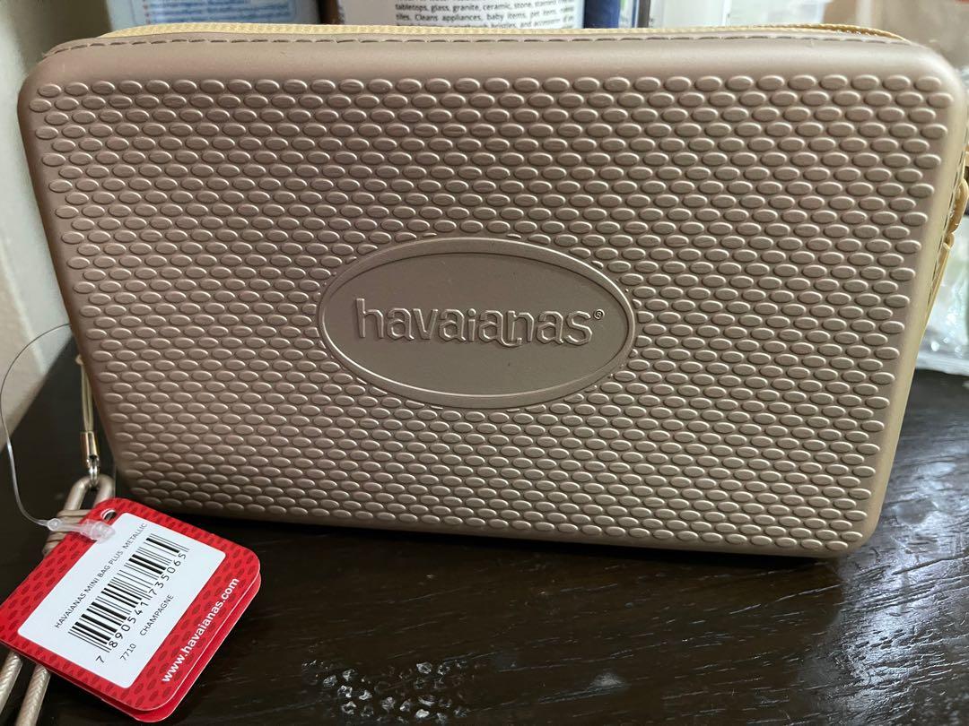 Havaianas pouch best sale