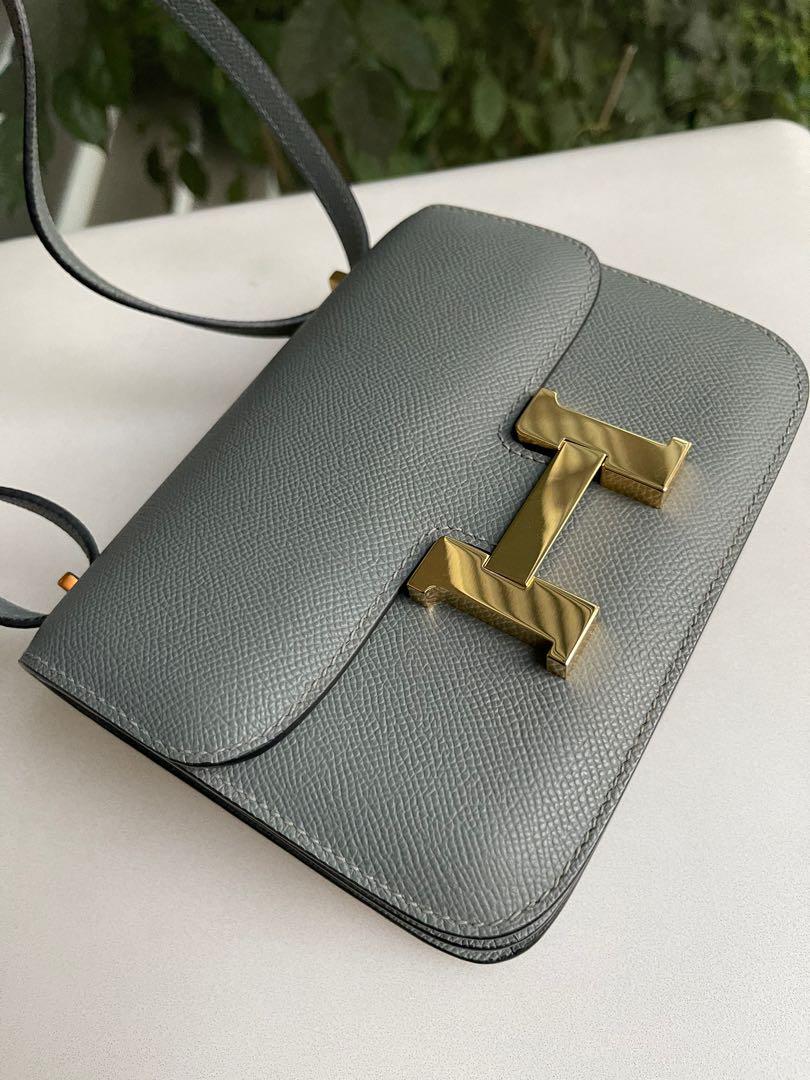 Hermès Vert Amande Constance 18cm of Epsom Leather with Gold
