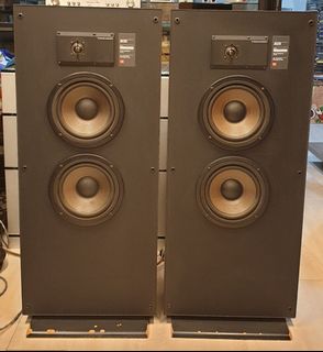 (Category: ) located in . Submitted by qqmusicstore (Listing ID 1081517459, Image 1). Description: .