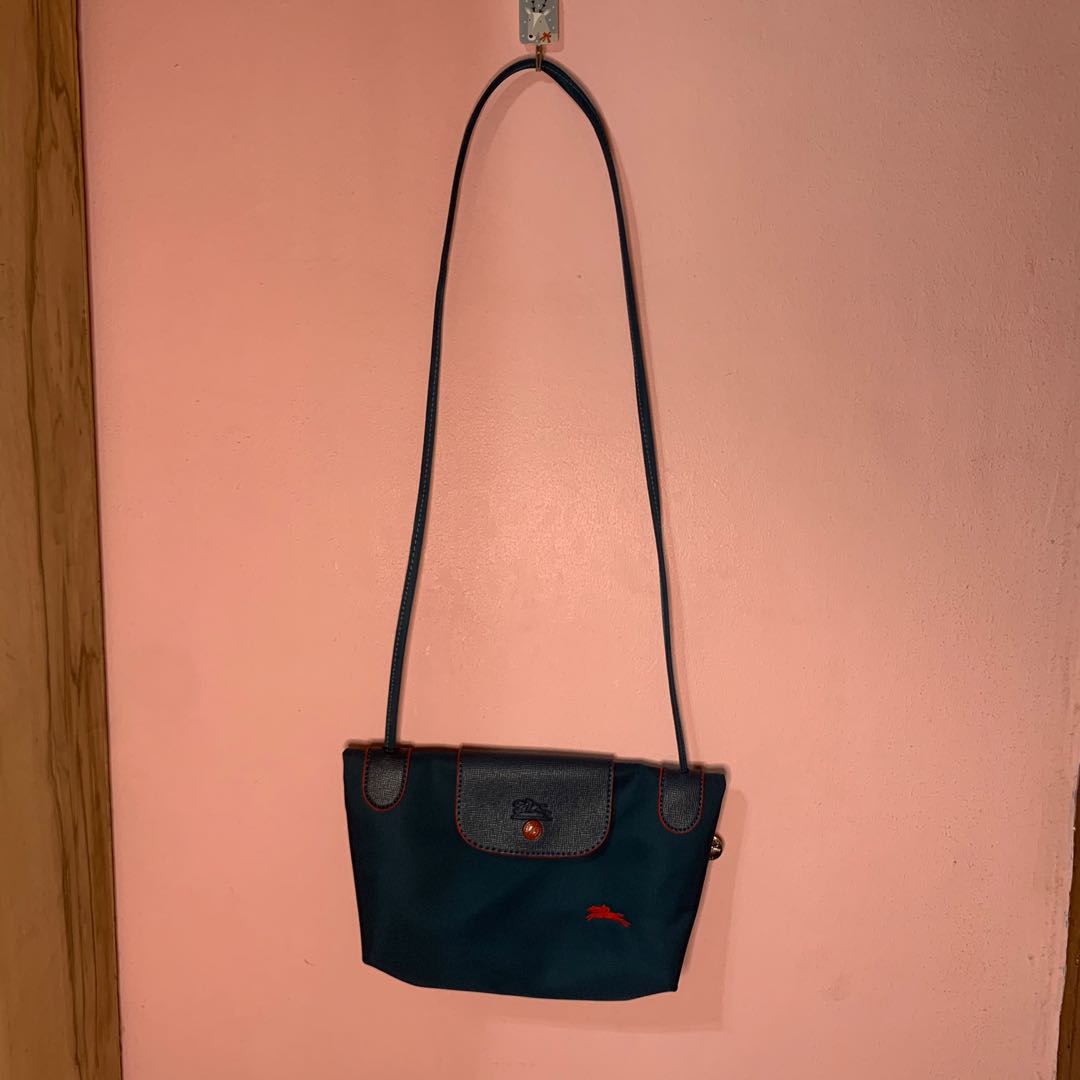 Longchamp sling 2025 bag price