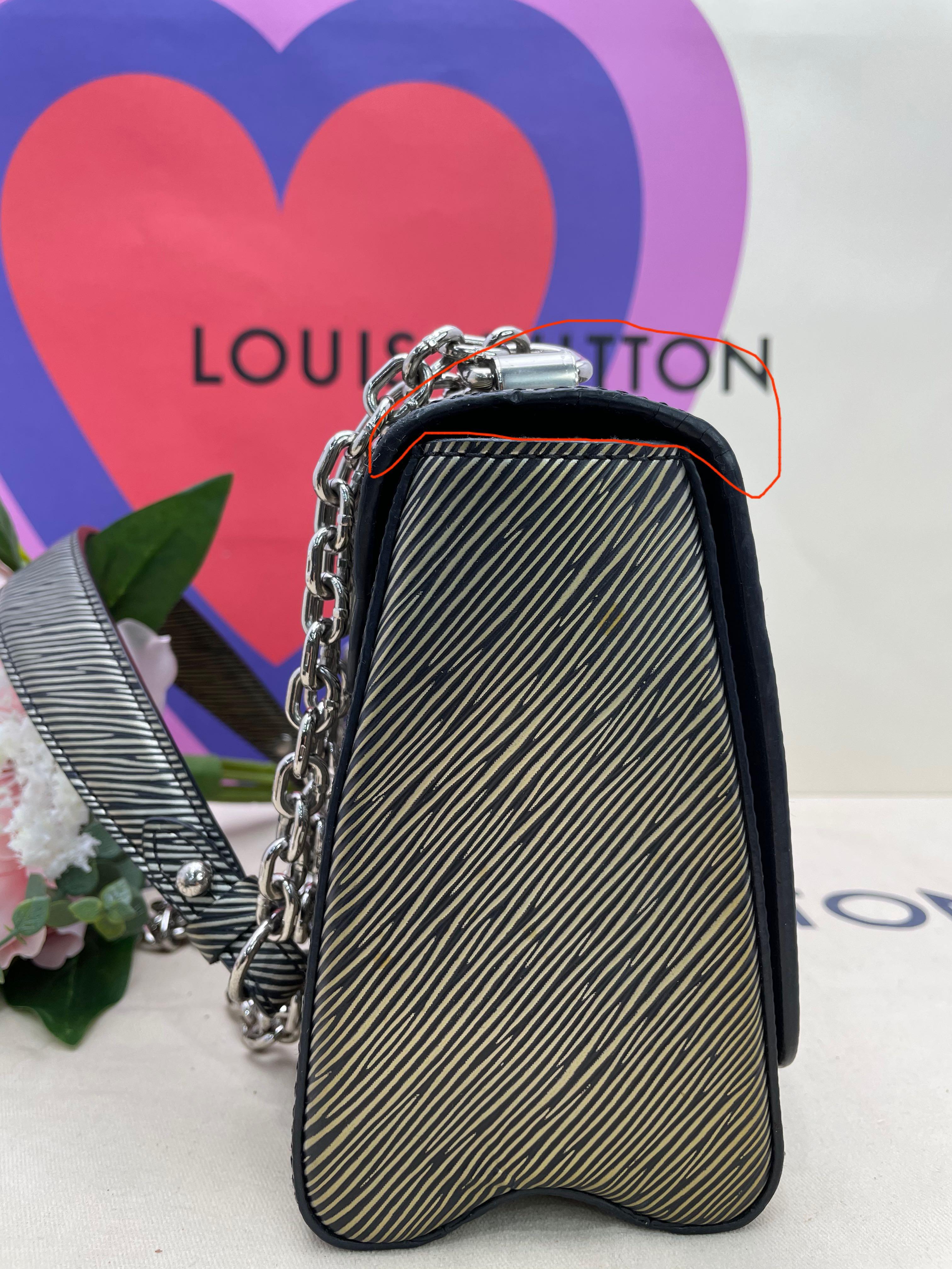 Louis Vuitton Twist MM in Epi Platine - SOLD