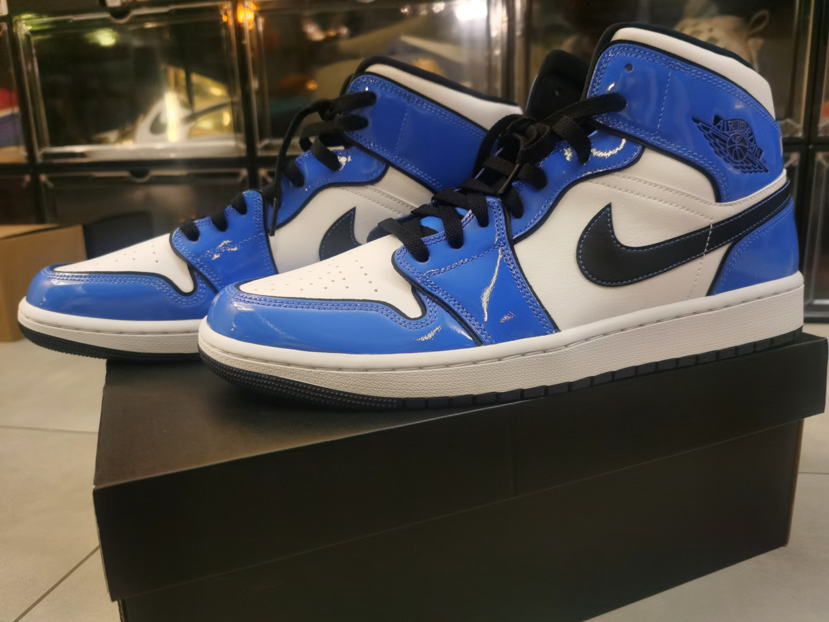 Air jordan 1 mid se blue on sale