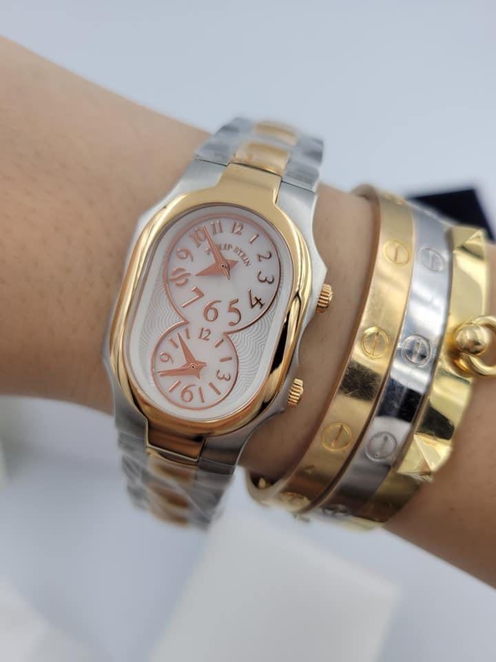 Philip Stein small (Category: Luxury Watches) located in Paranaque City. Submitted by FLess.ph (Listing ID 1081608989, Image 1). Description: Back on Stock!! PS Steel small comes with box Authentic! If you want more detailes pics just send me a message.