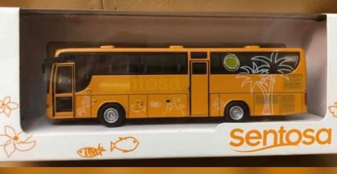 Sentosa Bus Model Sentosa 1/76 bus, Hobbies & Toys, Toys & Games on Carousell