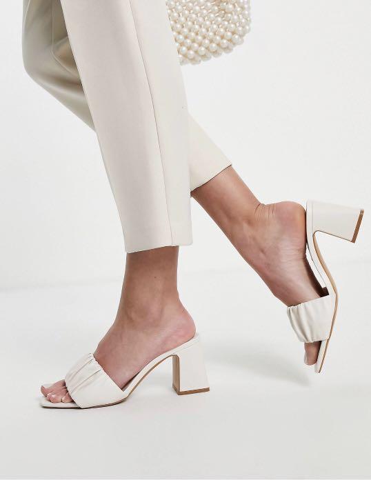 Stradivarius Ruched Strap Heeled Mules, Women's Fashion, Footwear, Heels on  Carousell