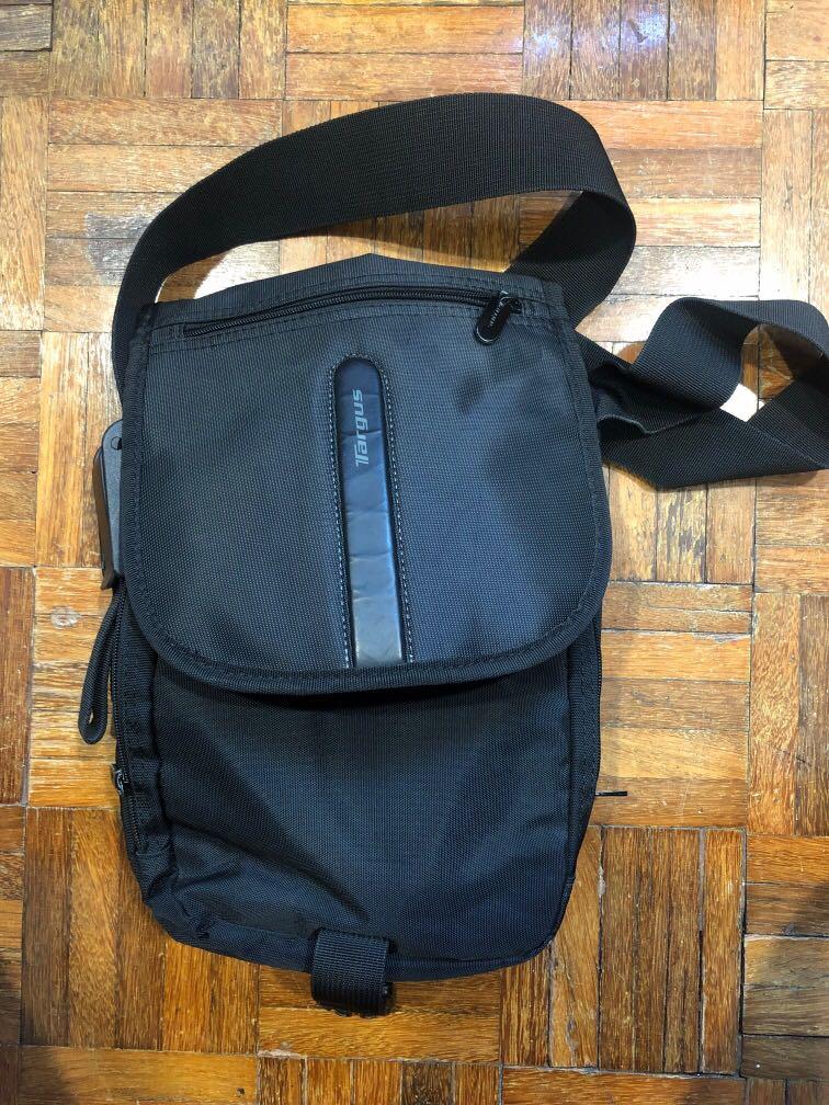 Targus sling bag best sale