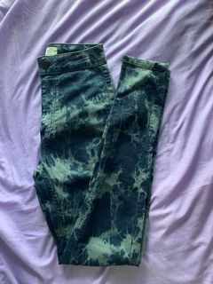 (Category: ) located in . Submitted by getitvheap (Listing ID 1081467242, Image 1). Description: .