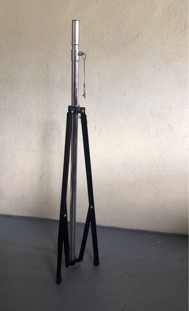 Tripod / HEAVY DUTY (Category: Other Audio Equipment) located in Makati City. Submitted by sounddimension.475 (Listing ID 1081503349, Image 1). Description: TRIPOD /METAL HEAVY DUTY BLACK AND CHROME ONE PC . ONLY APPROX 6 FEET TALL BRAND NEW.