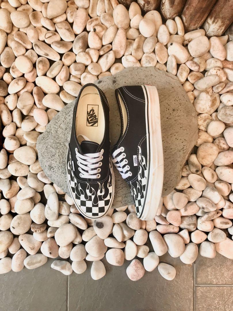 Vans Checker Flame Authentic