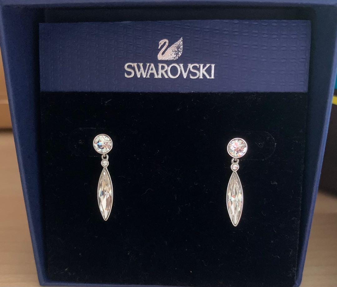 Swarovski mother's hotsell day earrings