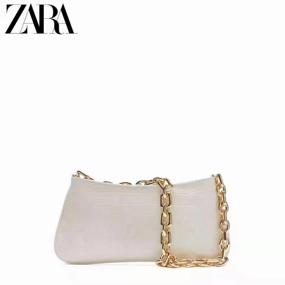 ZARA Chain Strap Animal Embossed Shoulder Bag Women s Fashion Bags Wallets Shoulder Bags on Carousell